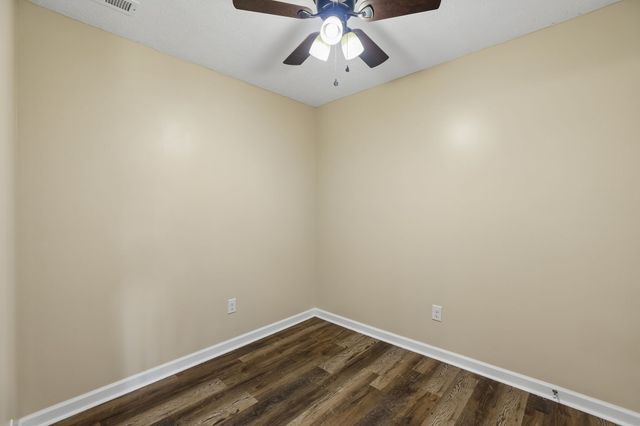 406 Hedgemont Ave, Fayetteville, TN 37334