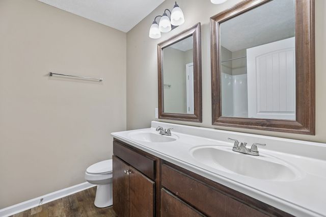 406 Hedgemont Ave, Fayetteville, TN 37334