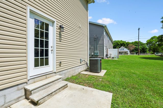 406 Hedgemont Ave, Fayetteville, TN 37334