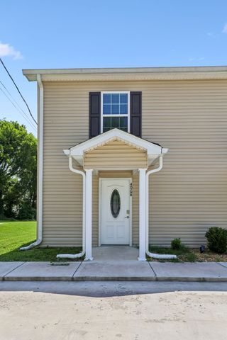 406 Hedgemont Ave, Fayetteville, TN 37334