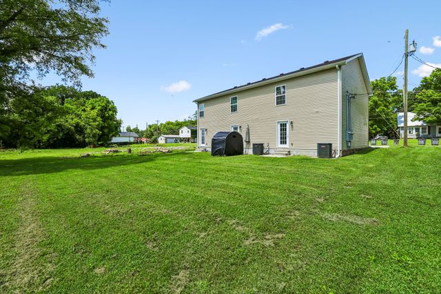 406 Hedgemont Ave, Fayetteville, TN 37334