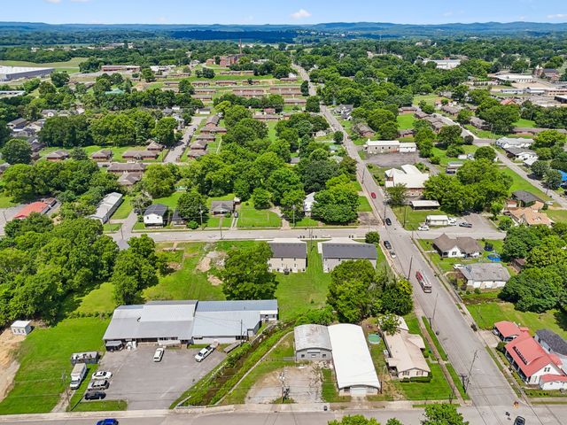 406 Hedgemont Ave, Fayetteville, TN 37334
