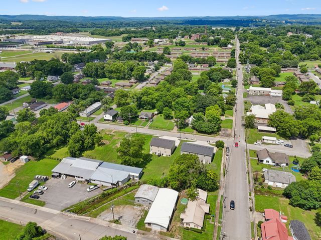 406 Hedgemont Ave, Fayetteville, TN 37334