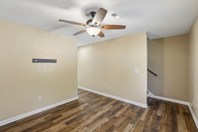 406 Hedgemont Ave, Fayetteville, TN 37334