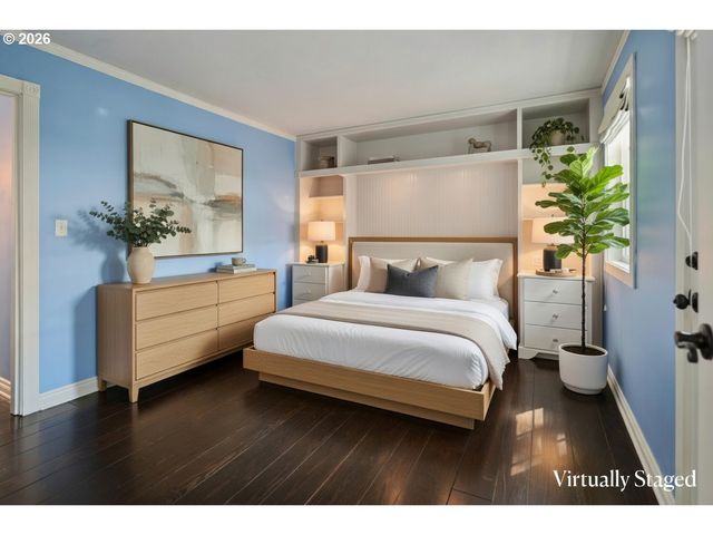 217 5TH St, Lake Oswego, OR 97034