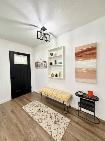 1816 Will Scarlet Road, Arlington, TX 76013