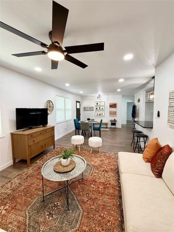 1816 Will Scarlet Road, Arlington, TX 76013