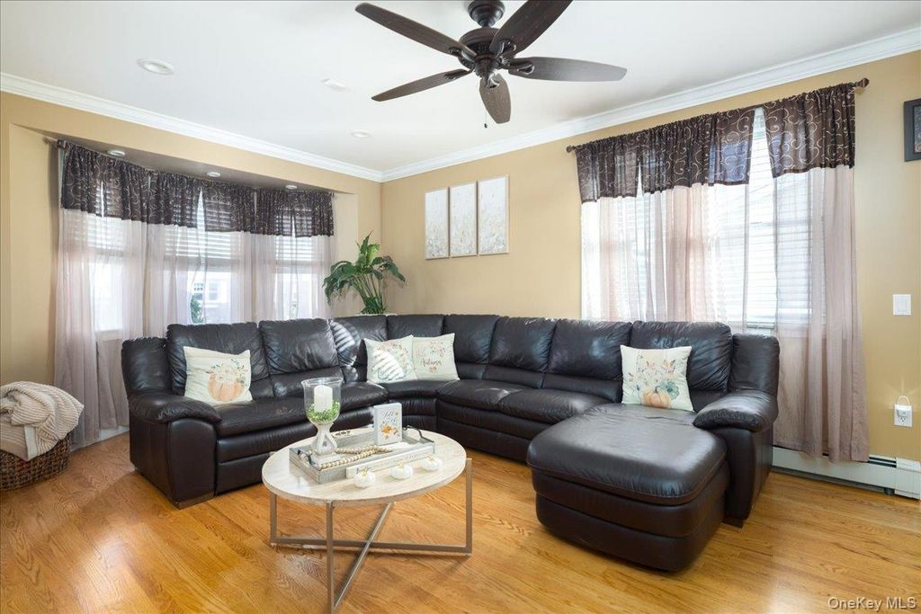 206 Grange Street, Franklin Square, NY 11010 — photo 4