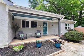1016 Dresden Drive W, Charlotte, NC 28205