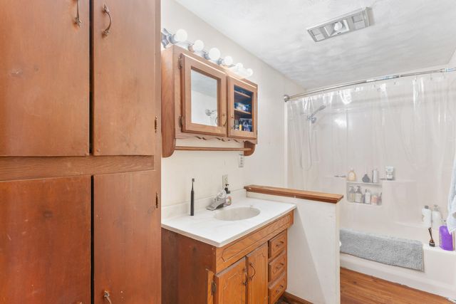 115 N Wall Street, Walnut Grove, MO 65770