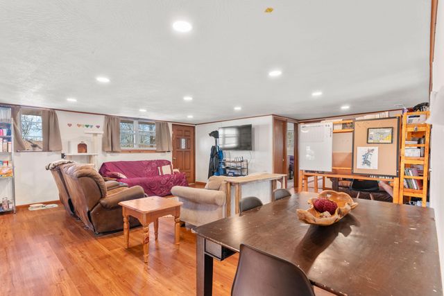 115 N Wall Street, Walnut Grove, MO 65770