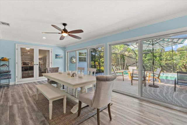 704 TROPICAL CIRCLE, Sarasota, FL 34242