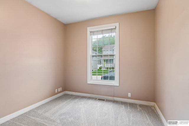 1711 S 173rd Court, Omaha, NE 68130