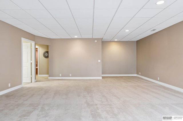 1711 S 173rd Court, Omaha, NE 68130