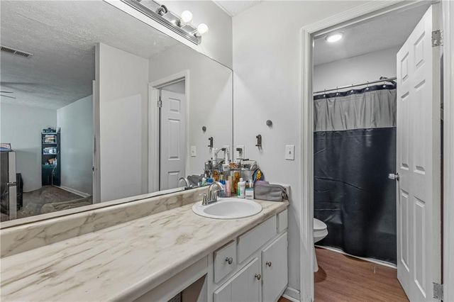 6255 Beaver Creek Trail, Atlanta, GA 30349