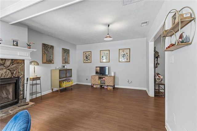 6255 Beaver Creek Trail, Atlanta, GA 30349