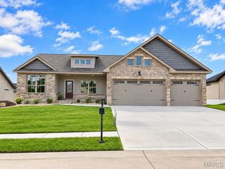 1843 Robins Mill Court, Maryville, IL 62062