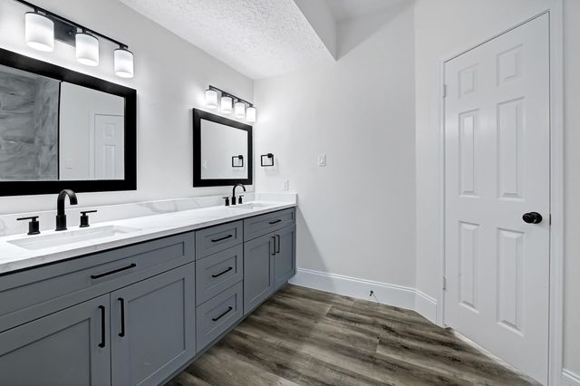 1826 Cheyenne River Circle, Sugar Land, TX 77478