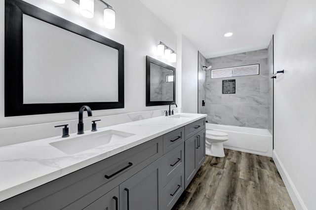 1826 Cheyenne River Circle, Sugar Land, TX 77478