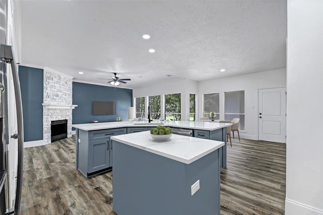 1826 Cheyenne River Circle, Sugar Land, TX 77478