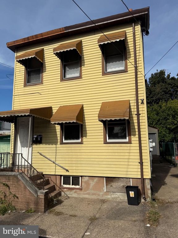 610 GENESEE ST, Trenton, NJ 08611