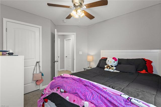 718 Battery AVE, Suffolk, VA 23434