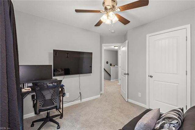 718 Battery AVE, Suffolk, VA 23434