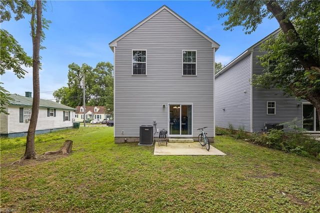 718 Battery AVE, Suffolk, VA 23434