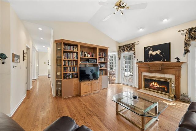 11331 W Monticello Place, Westchester, IL 60154