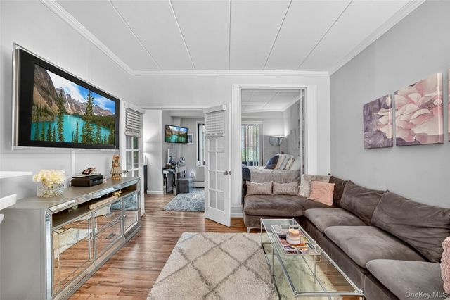 1101 Midland Avenue 121, Bronxville, NY 10708