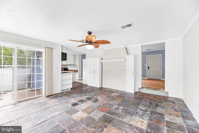 1440 PLATEAU, Saint Leonard, MD 20685