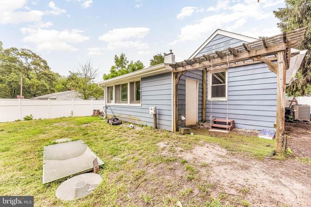 1440 PLATEAU, Saint Leonard, MD 20685