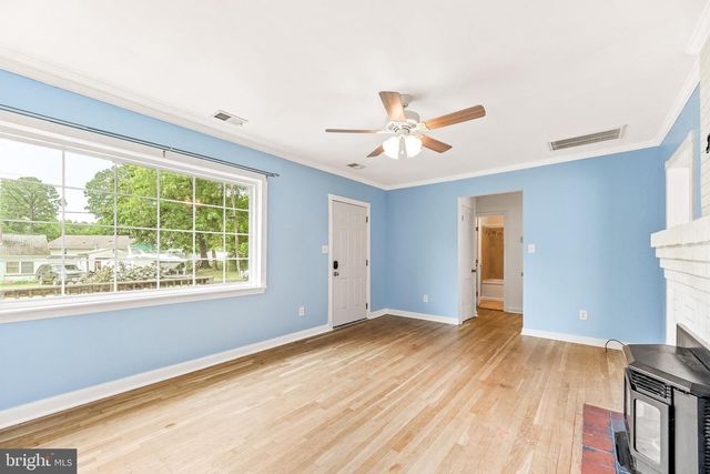 1440 PLATEAU, Saint Leonard, MD 20685