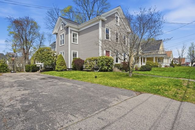 59 Cottage Street, Franklin, MA 02038