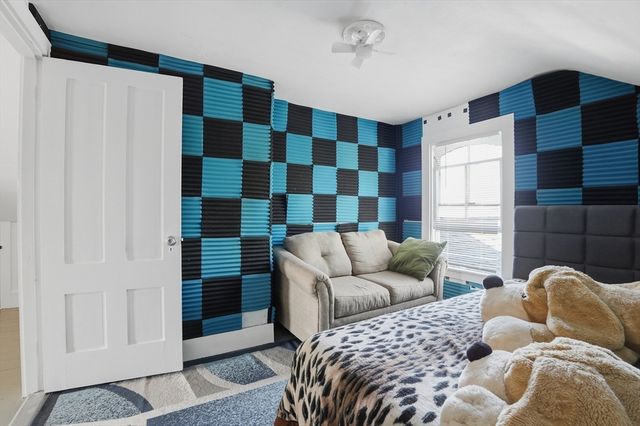 59 Cottage Street, Franklin, MA 02038