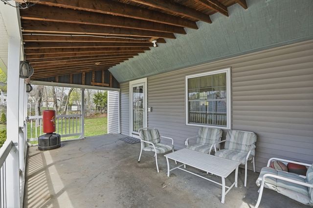 59 Cottage Street, Franklin, MA 02038