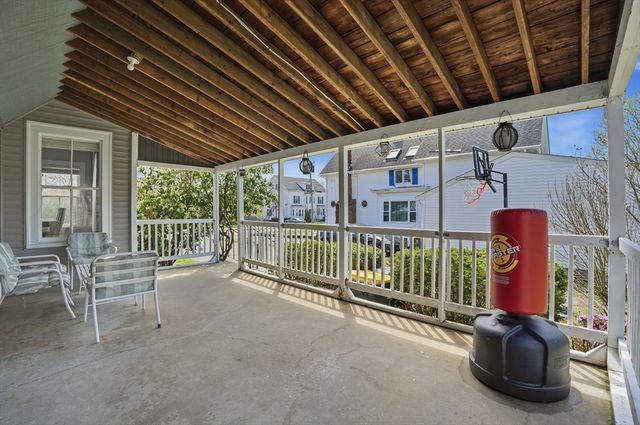 59 Cottage Street, Franklin, MA 02038