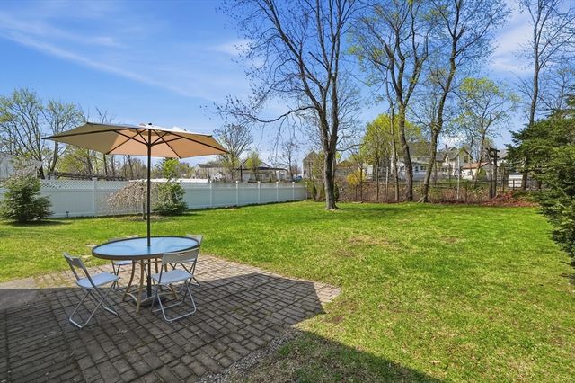 59 Cottage Street, Franklin, MA 02038