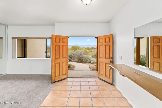 7521 S Cactus Thorn Lane, Tucson, AZ 85747