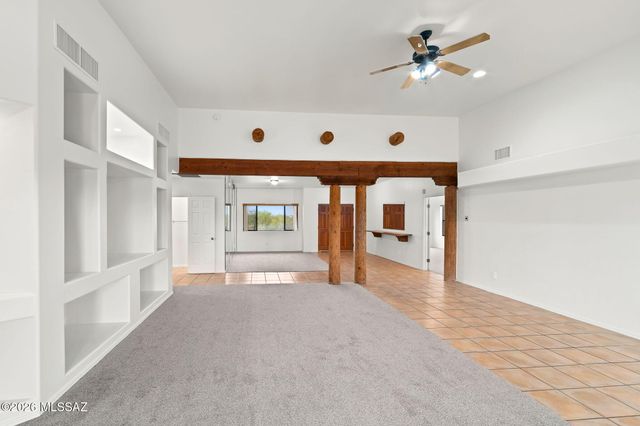 7521 S Cactus Thorn Lane, Tucson, AZ 85747