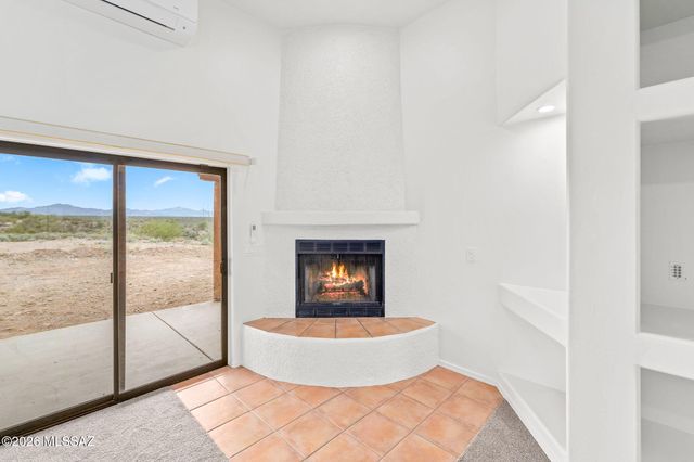 7521 S Cactus Thorn Lane, Tucson, AZ 85747