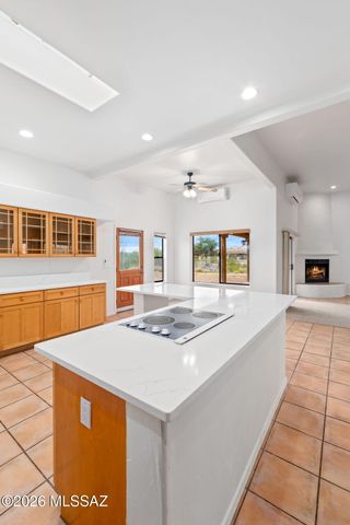 7521 S Cactus Thorn Lane, Tucson, AZ 85747