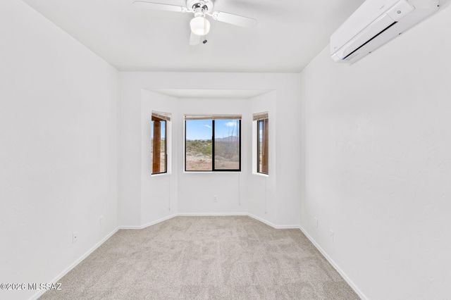 7521 S Cactus Thorn Lane, Tucson, AZ 85747