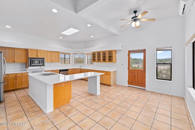 7521 S Cactus Thorn Lane, Tucson, AZ 85747