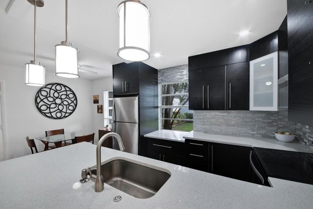 21 NORMANDY A 21, Delray Beach, FL 33484