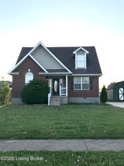213 Farmview Dr, Mt Washington, KY 40047