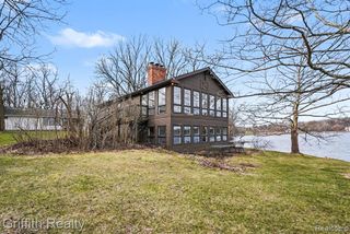 11616 Hall Road, Whitmore Lake, MI 48189