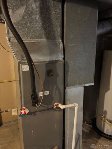 1350 Ohmer Avenue, Dayton, OH 45410