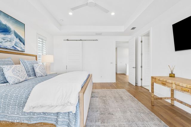 102 19TH Avenue N, Jacksonville Beach, FL 32250