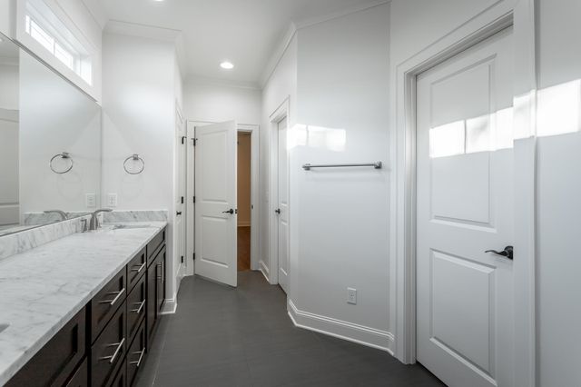 36 W 17th Street, Chattanooga, TN 37408